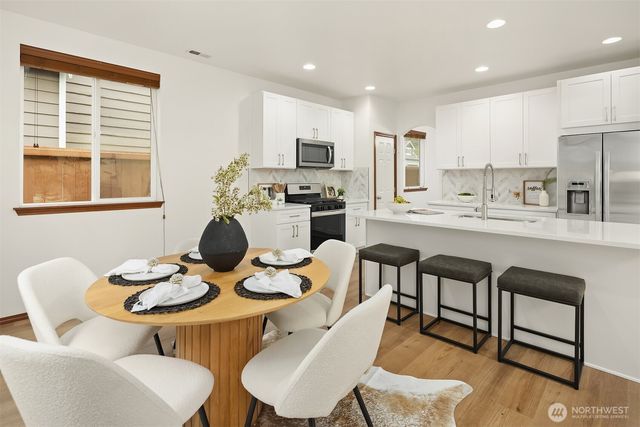 12871 NE 198th Place, Woodinville, WA 98072