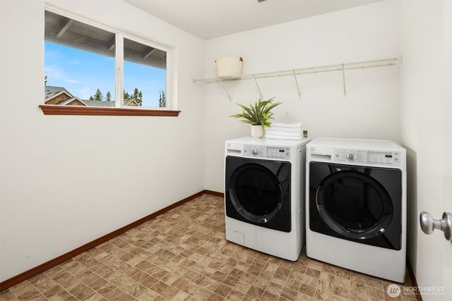 12871 NE 198th Place, Woodinville, WA 98072