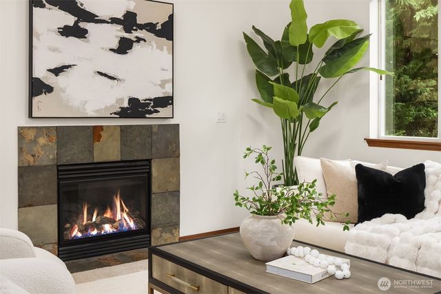 12871 NE 198th Place, Woodinville, WA 98072