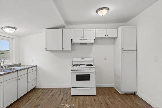 513 Lookout, Lake Elsinore, CA 92530