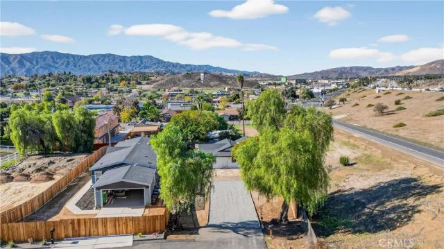 513 Lookout, Lake Elsinore, CA 92530