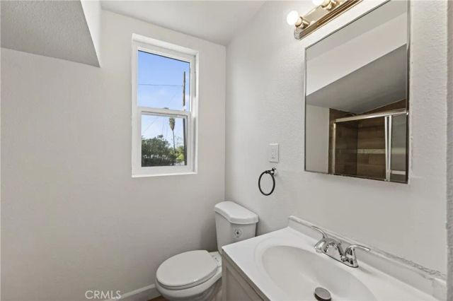 513 Lookout, Lake Elsinore, CA 92530