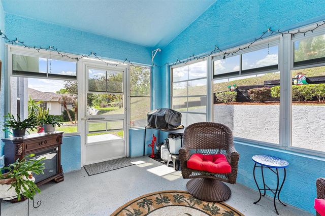 93 FAIRWAY CIRCLE, Umatilla, FL 32784