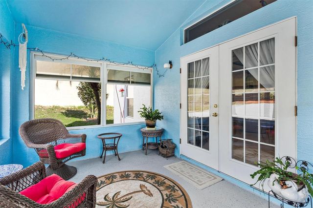 93 FAIRWAY CIRCLE, Umatilla, FL 32784