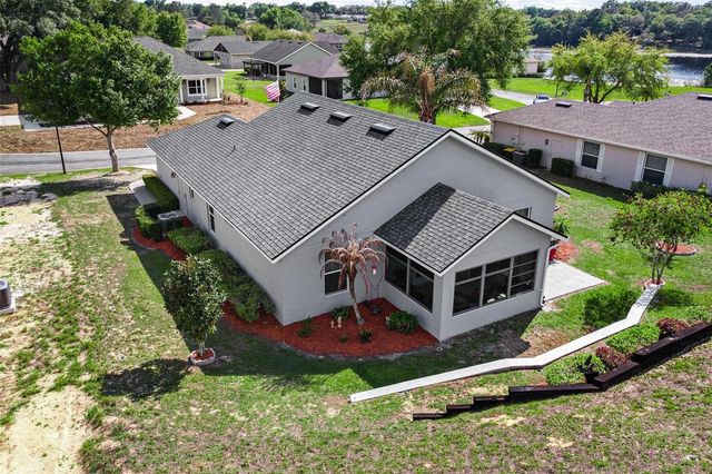 93 FAIRWAY CIRCLE, Umatilla, FL 32784