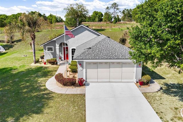 93 FAIRWAY CIRCLE, Umatilla, FL 32784