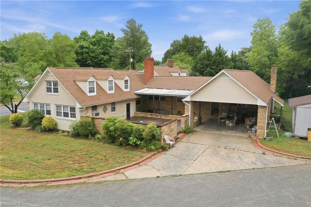 309 Springwood Avenue, Gibsonville, NC 27249