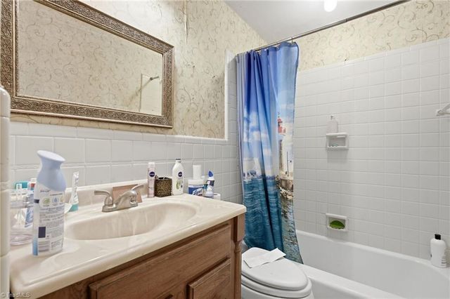 309 Springwood Avenue, Gibsonville, NC 27249