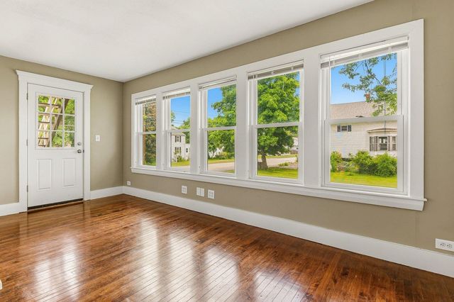 2 Lee Street, Somersworth, NH 03878