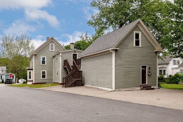 2 Lee Street, Somersworth, NH 03878
