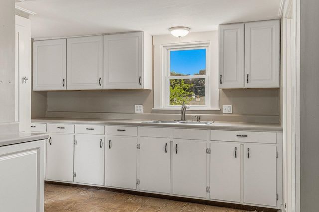 2 Lee Street, Somersworth, NH 03878