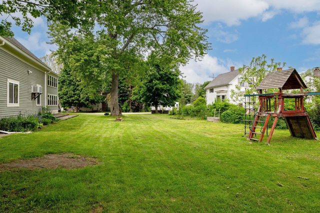 2 Lee Street, Somersworth, NH 03878