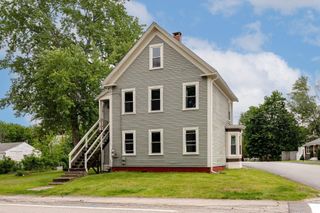 2 Lee Street, Somersworth, NH 03878