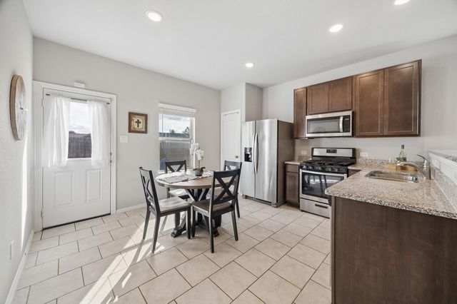 25593 Northpark Spruce Drive, Porter, TX 77365