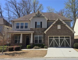 112 Austin Drive, Sandy Springs, GA 30328