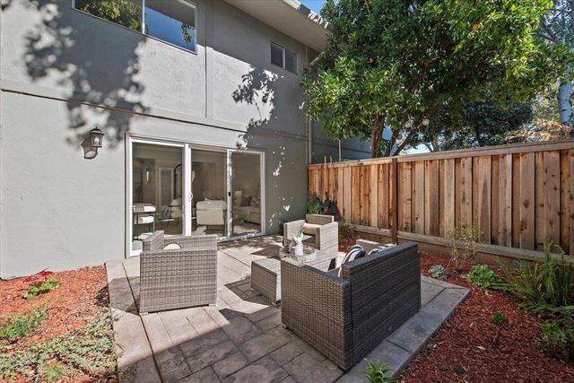 2047 Montecito 2, Mountain View, CA 94043