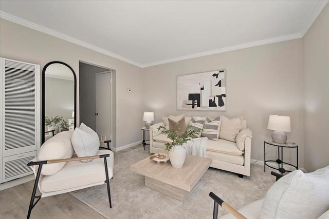 2047 Montecito 2, Mountain View, CA 94043