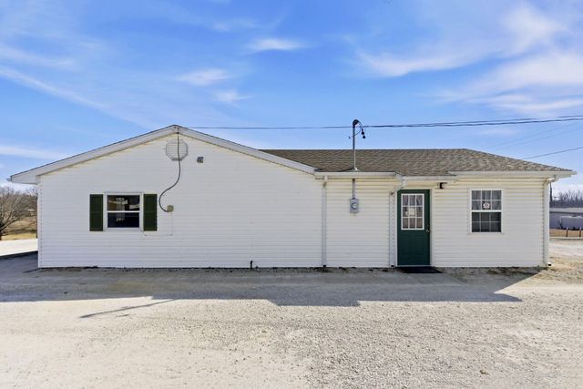 312 Rb Road, Stockton, MO 65785