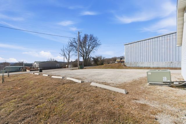 312 Rb Road, Stockton, MO 65785