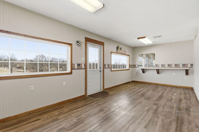 312 Rb Road, Stockton, MO 65785