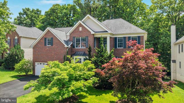 12221 HARBOR TOWN CIR, Fairfax, VA 22033