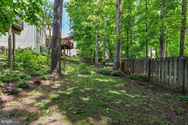12221 HARBOR TOWN CIR, Fairfax, VA 22033