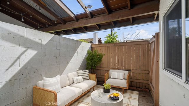 1800 E Heim 29, Orange, CA 92865