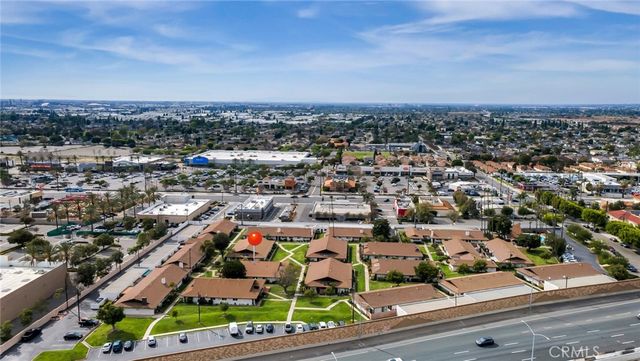 1800 E Heim 29, Orange, CA 92865