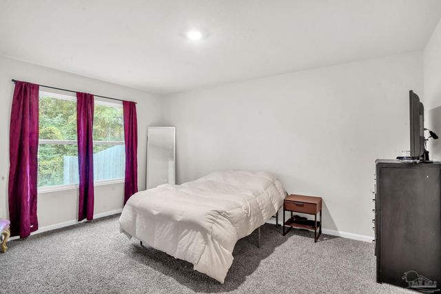 1760 Paisleigh Dr, Pensacola, FL 32534