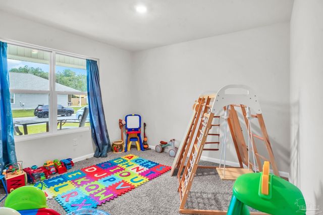 1760 Paisleigh Dr, Pensacola, FL 32534