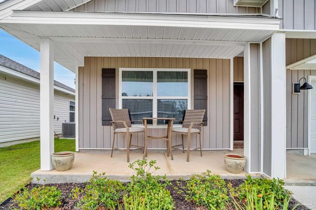 1760 Paisleigh Dr, Pensacola, FL 32534