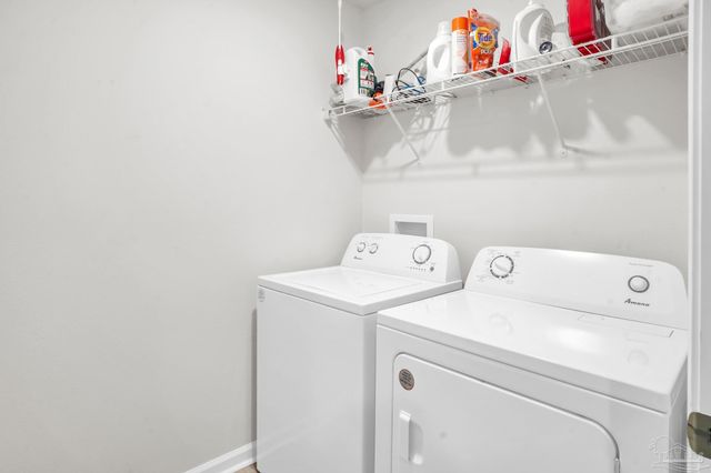 1760 Paisleigh Dr, Pensacola, FL 32534