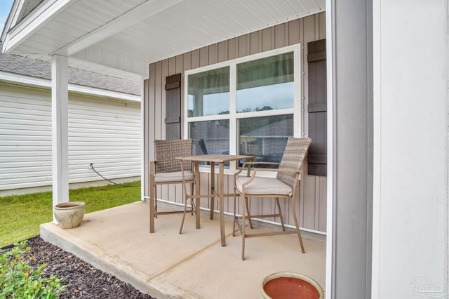 1760 Paisleigh Dr, Pensacola, FL 32534