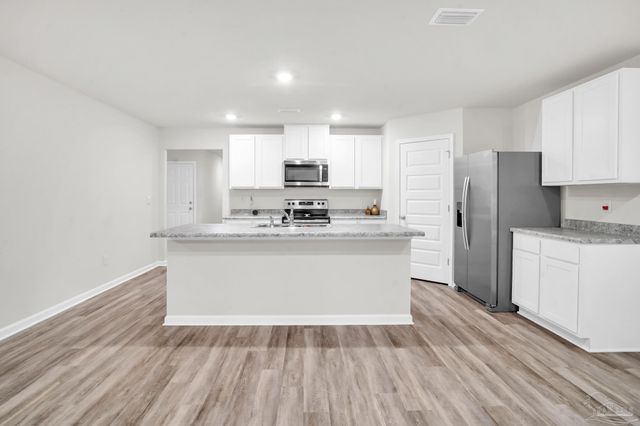 1760 Paisleigh Dr, Pensacola, FL 32534