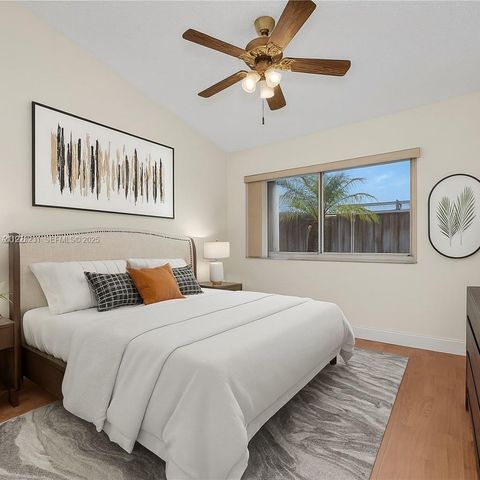 113 Danielle Ct, Weston, FL 33326