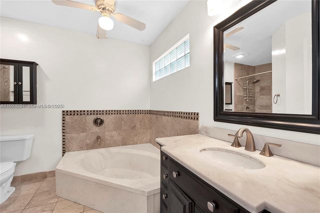 113 Danielle Ct, Weston, FL 33326