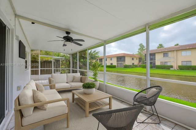 113 Danielle Ct, Weston, FL 33326