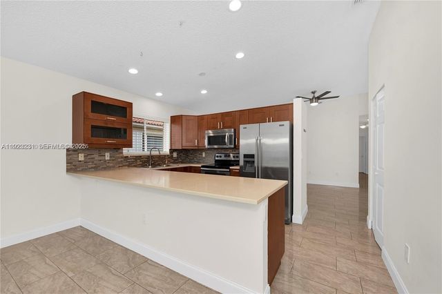 113 Danielle Ct, Weston, FL 33326