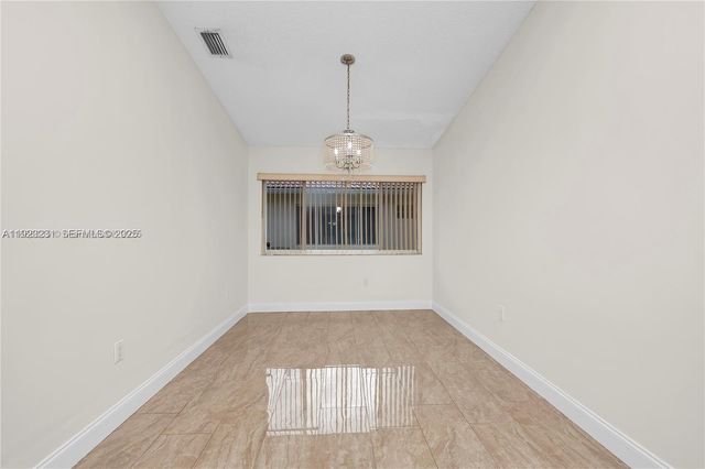 113 Danielle Ct, Weston, FL 33326