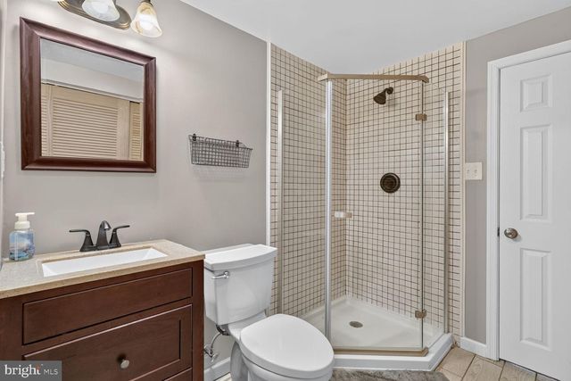 7331 ROLLING OAK LN, Springfield, VA 22153