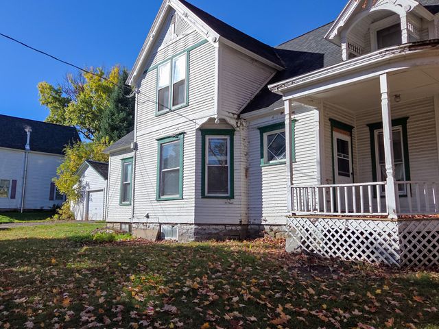 2 Francis Street, Malone, NY 12953