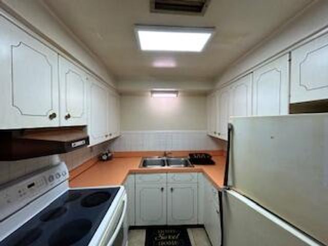 3765 S Hopkins Avenue 7a, Titusville, FL 32780