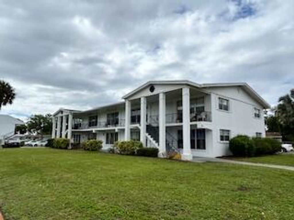 3765 S Hopkins Avenue 7a, Titusville, FL 32780