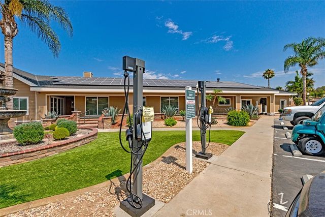 5815 La Palma Ave 304, Anaheim, CA 92807