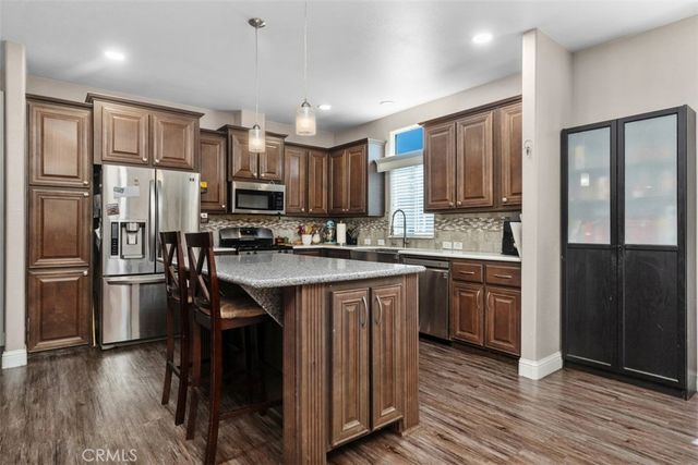 5815 La Palma Ave 304, Anaheim, CA 92807