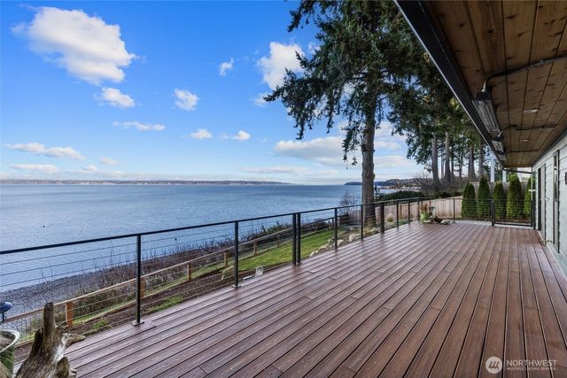 1067 Cavalero Road, Camano Island, WA 98282
