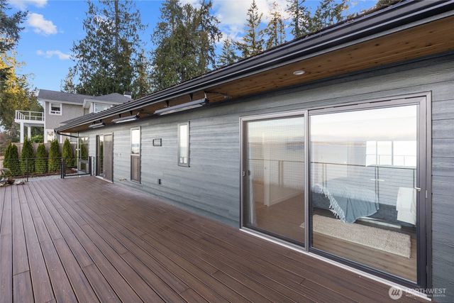 1067 Cavalero Road, Camano Island, WA 98282