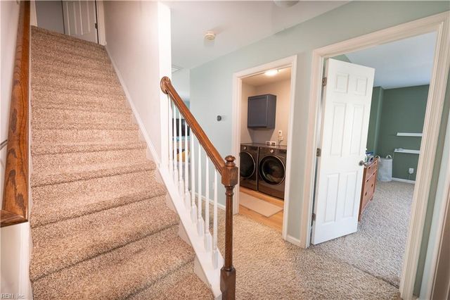 221 Dogwood RD, Yorktown, VA 23690