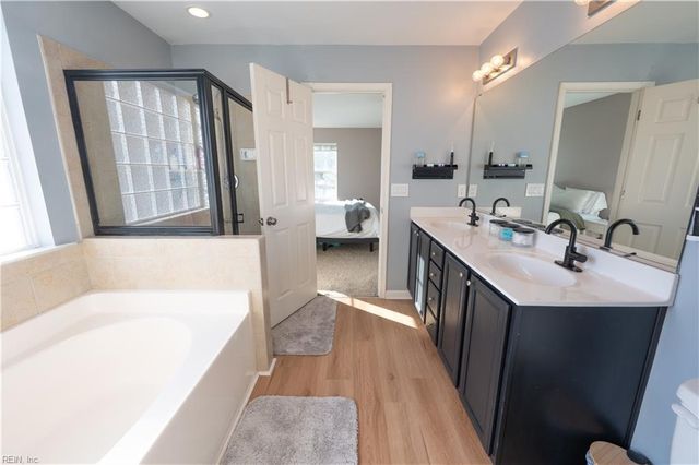 221 Dogwood RD, Yorktown, VA 23690