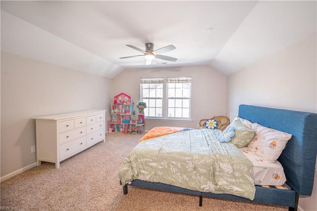 221 Dogwood RD, Yorktown, VA 23690